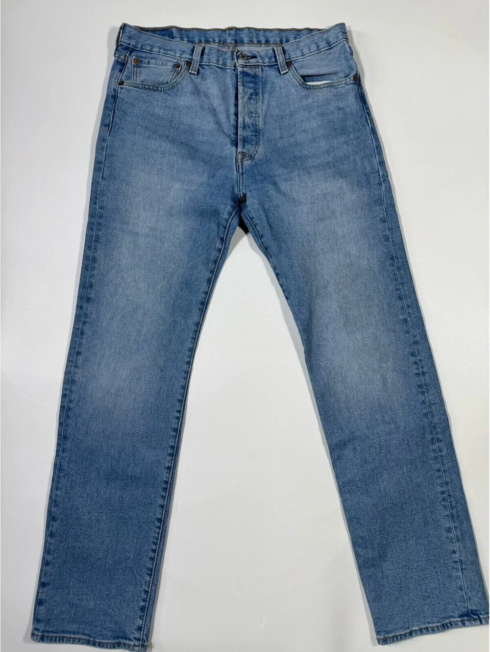 Levi’s 501 Original Fit Button Fly Jeans Mens 34x34 Light Wash Denim